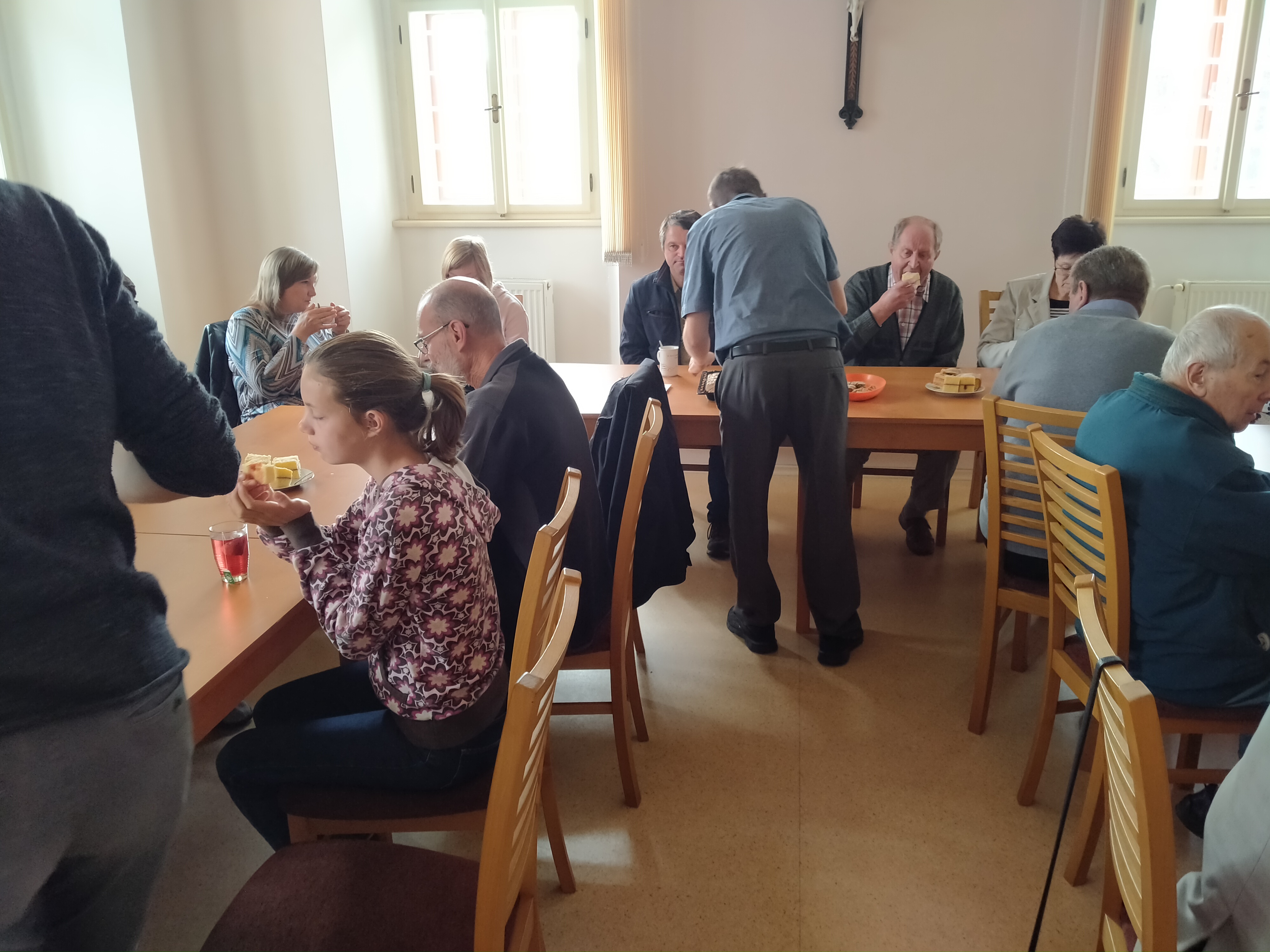 Farní kavárna - fotografie 5