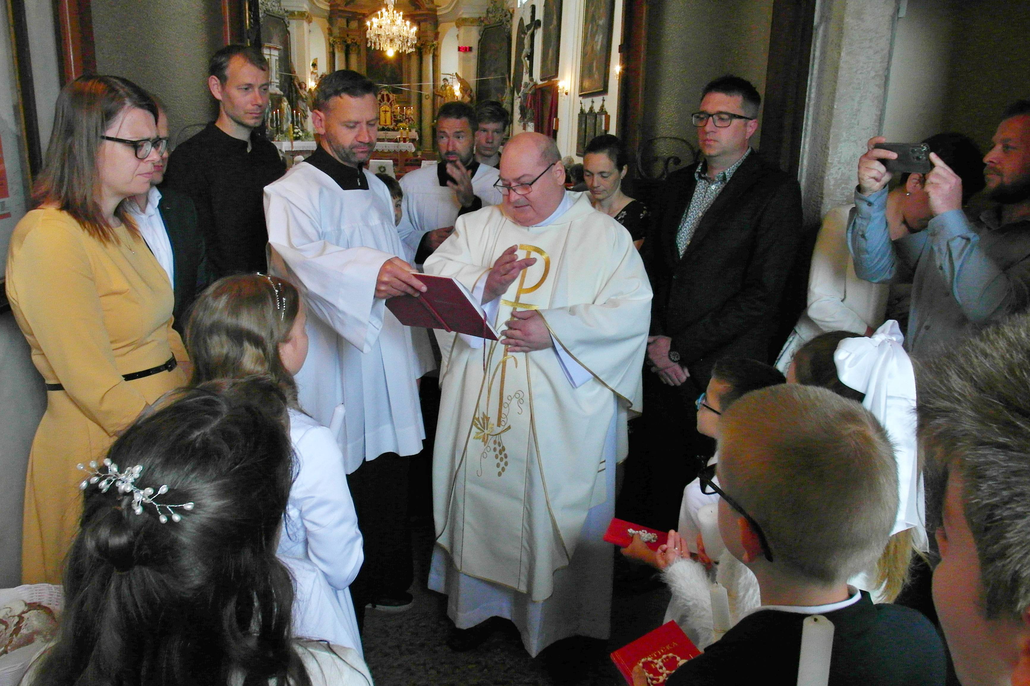 První svaté přijímání 2024 - fotografie 2