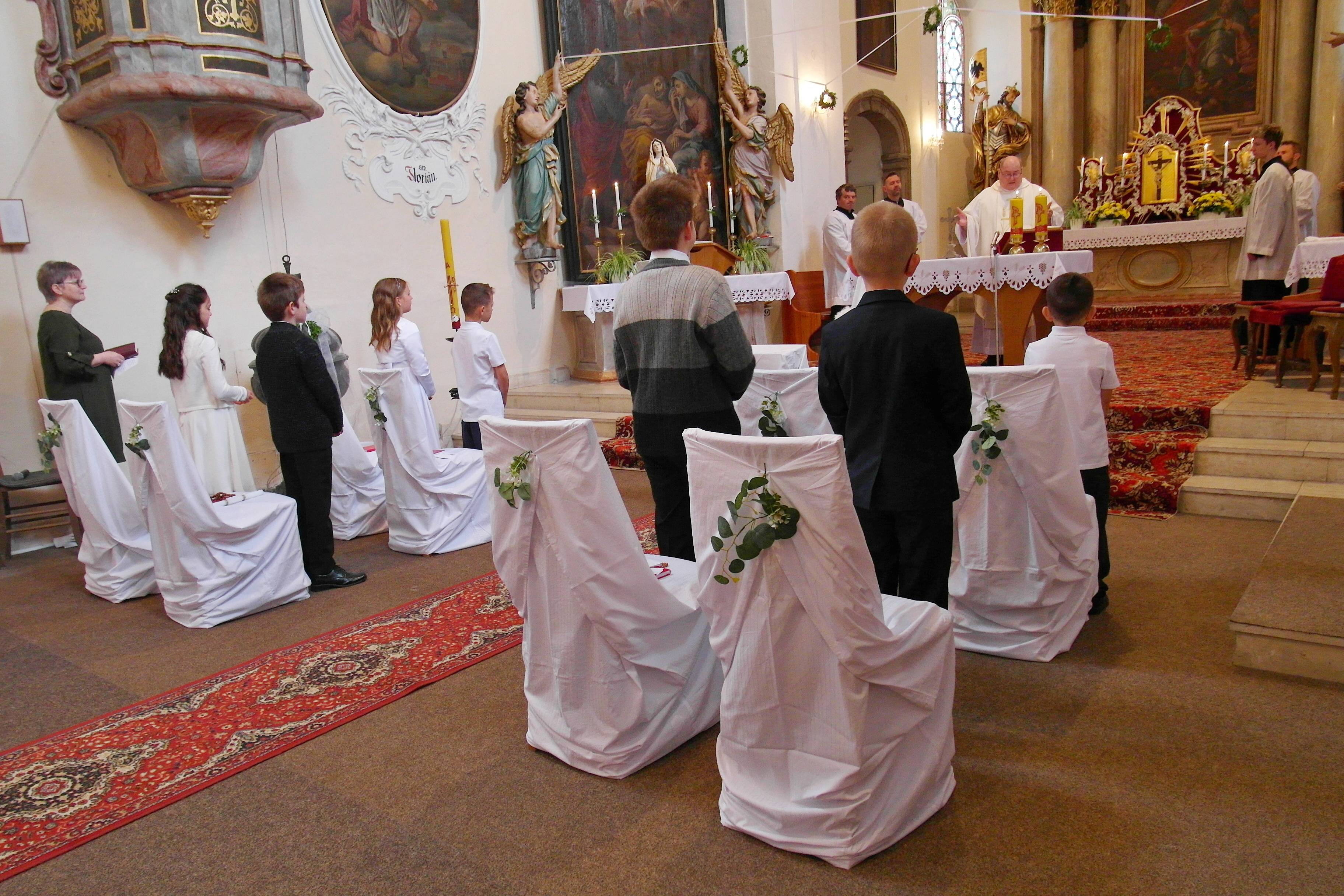 První svaté přijímání 2024 - fotografie 3