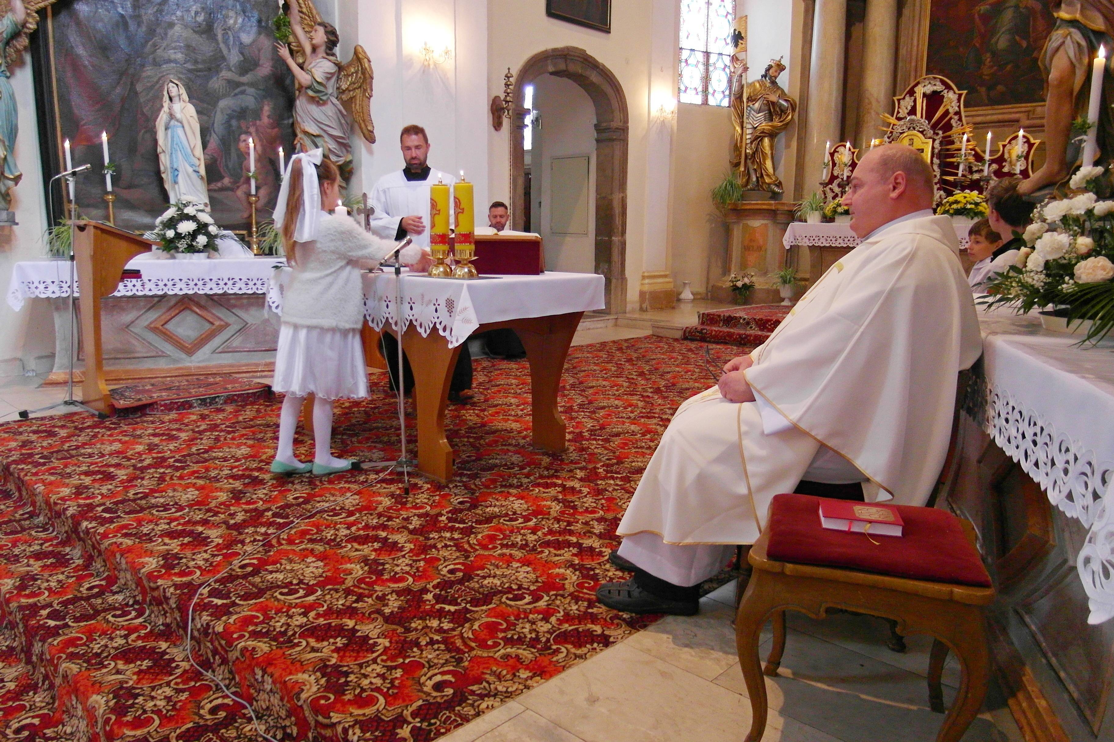 První svaté přijímání 2024 - fotografie 25