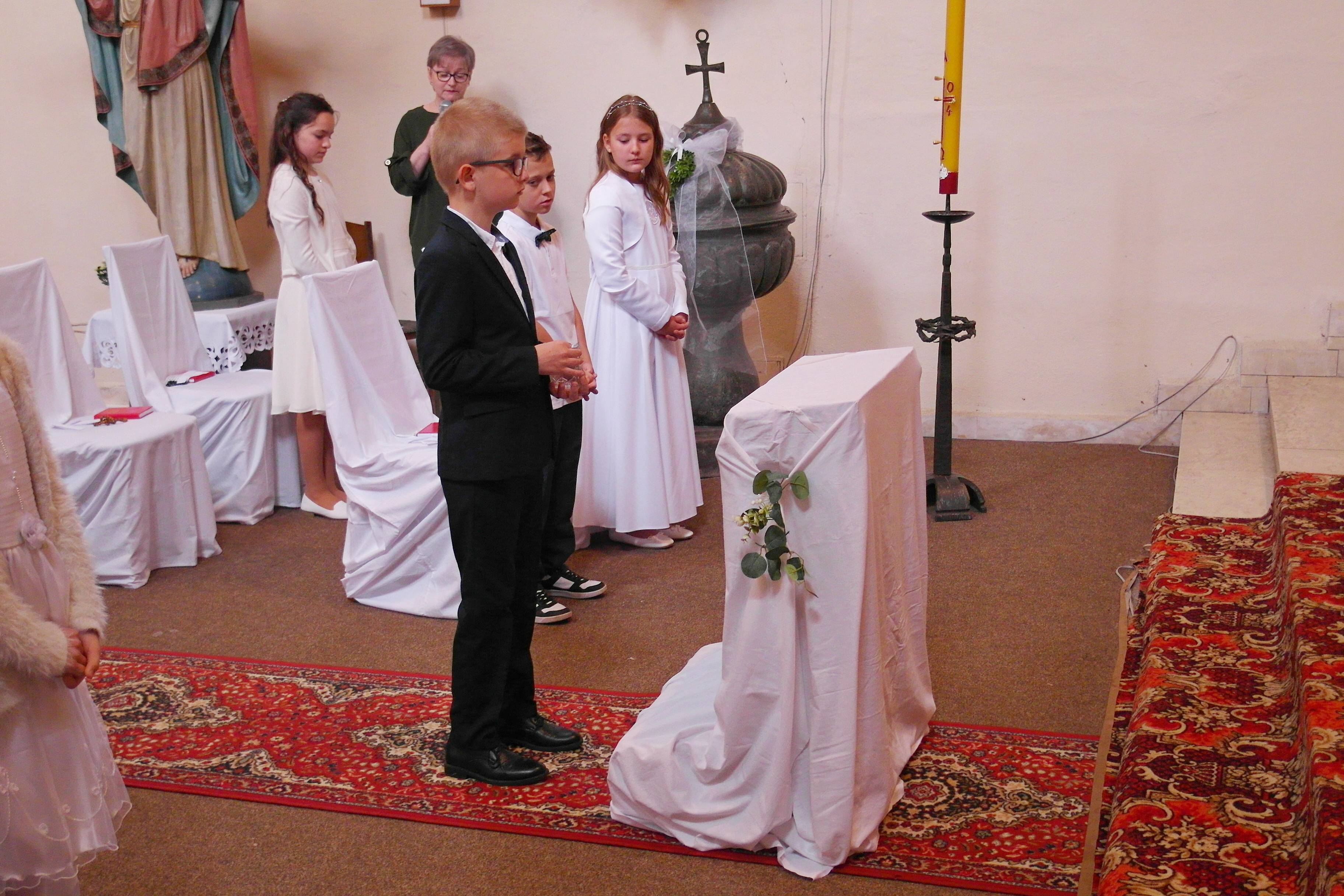 První svaté přijímání 2024 - fotografie 28