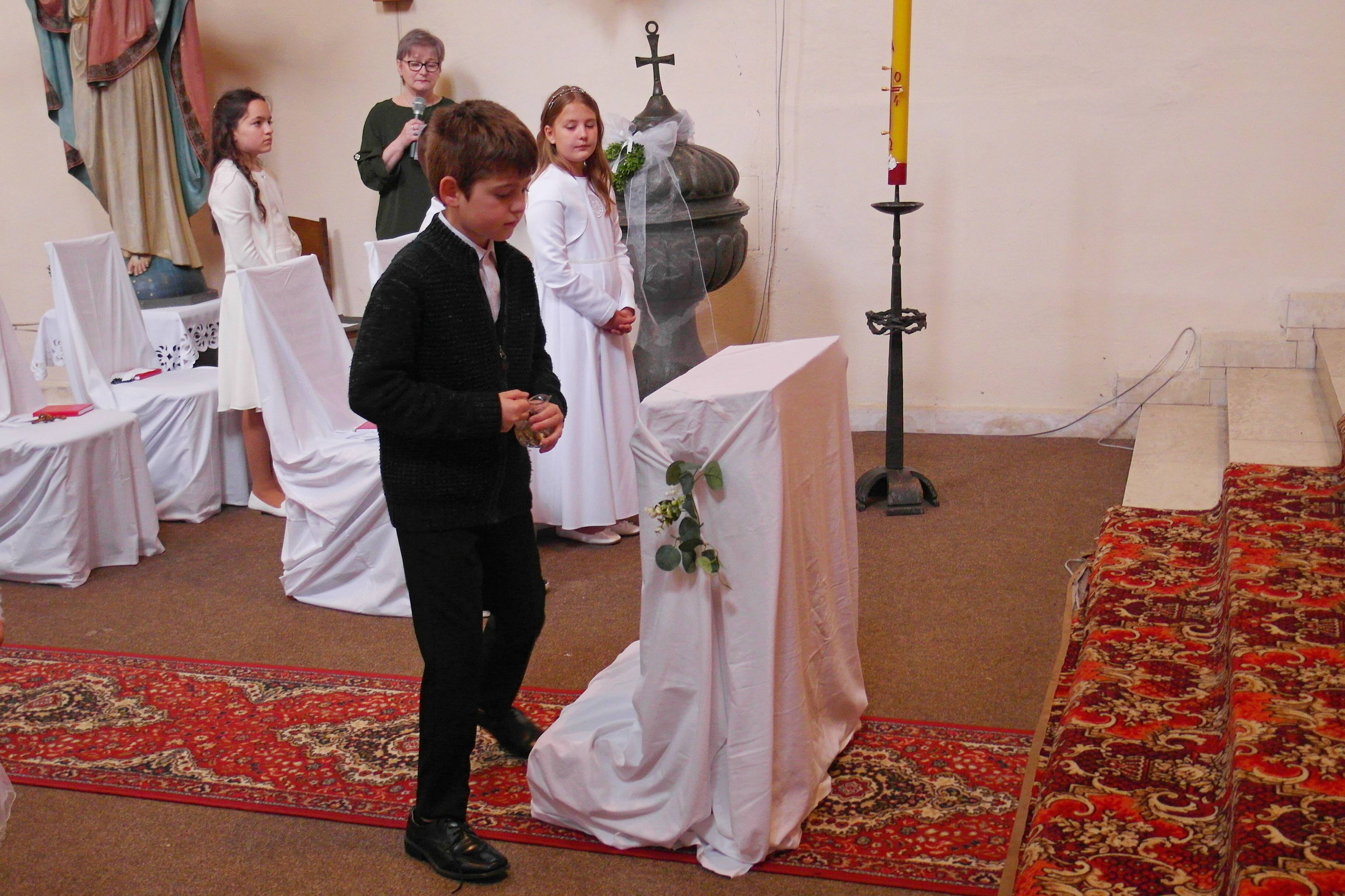 První svaté přijímání 2024 - fotografie 30