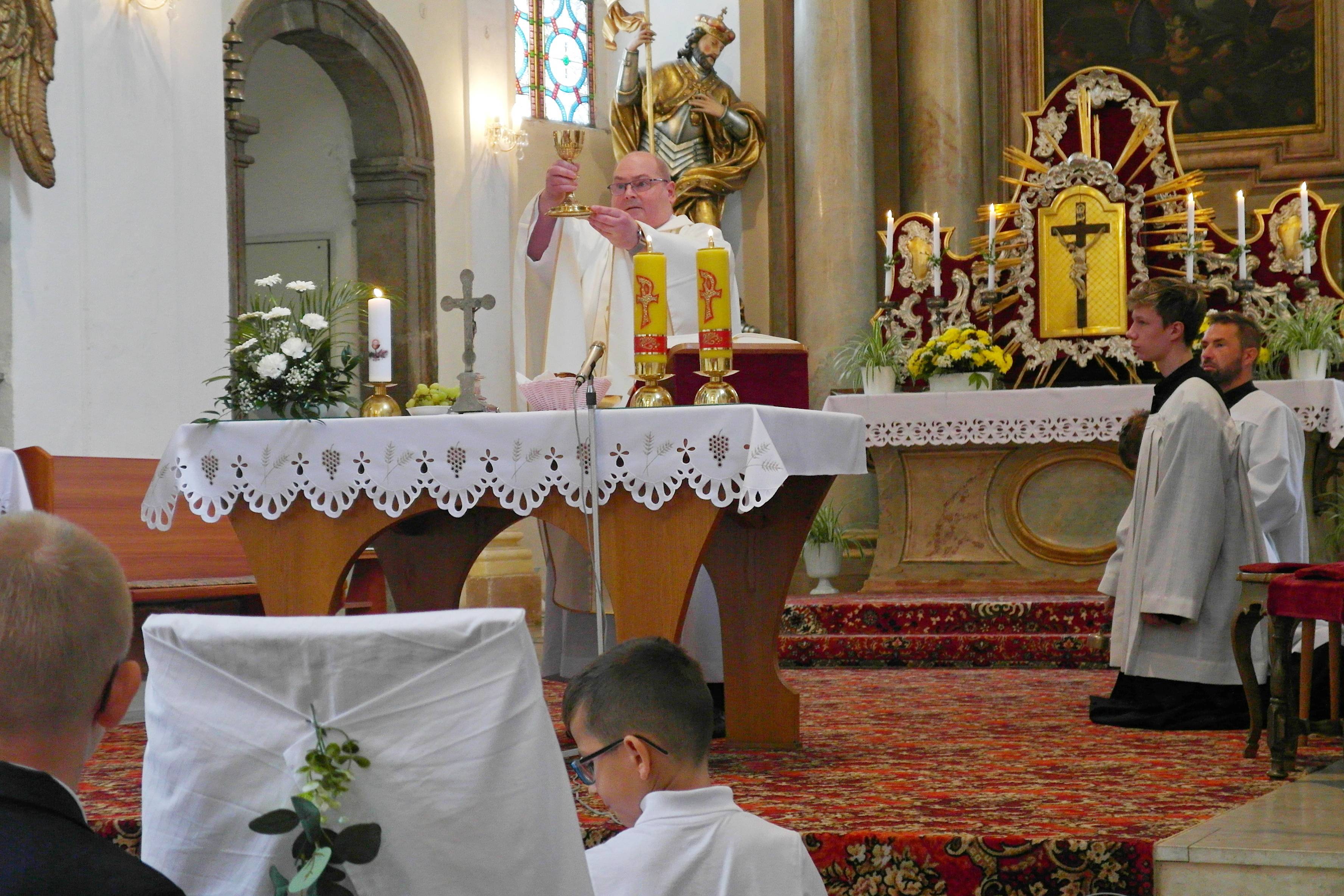 První svaté přijímání 2024 - fotografie 40