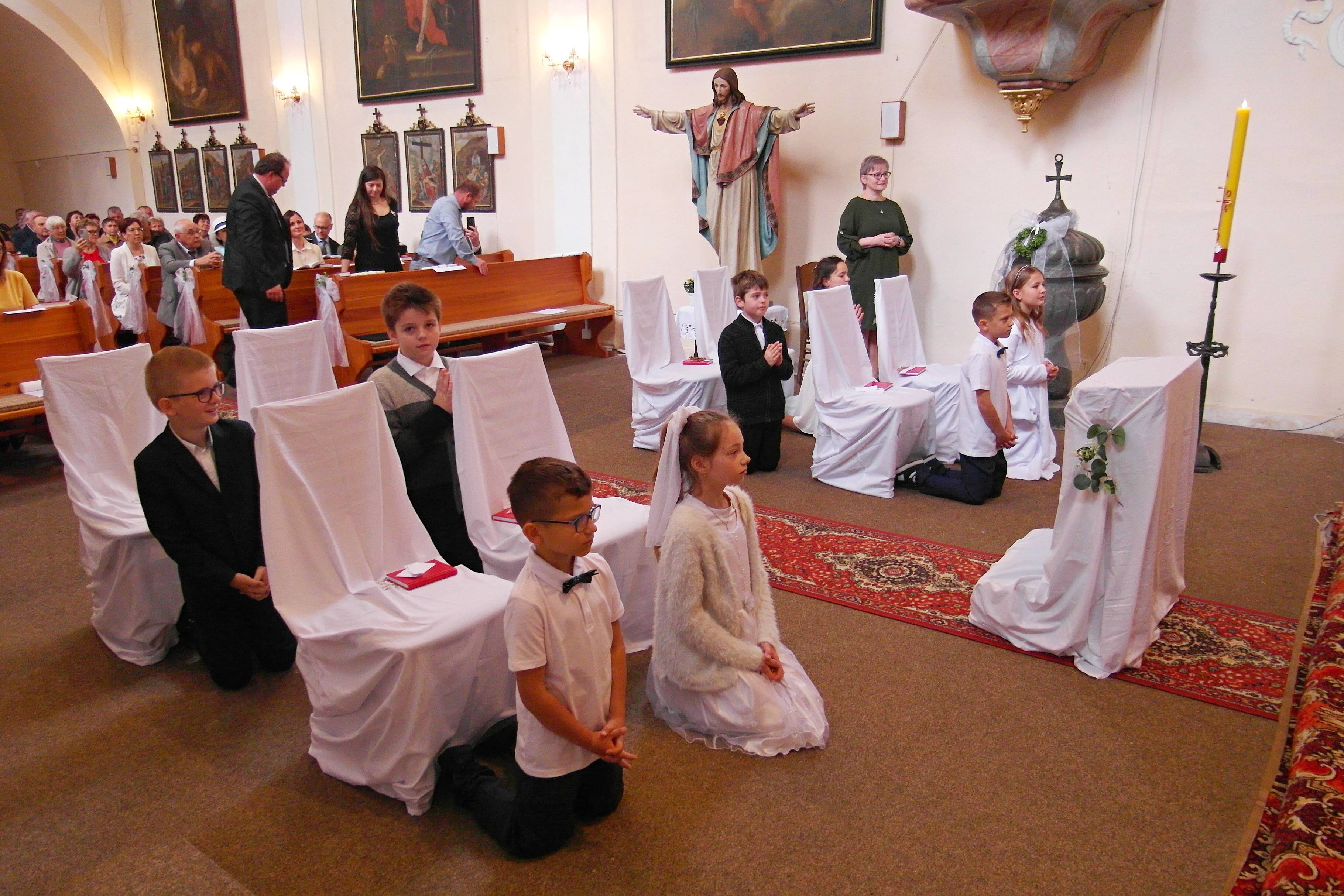 První svaté přijímání 2024 - fotografie 55